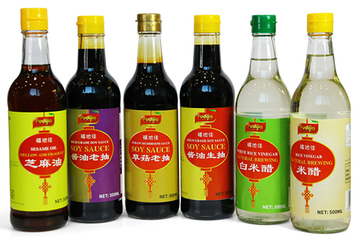 Straw Mushroom Dark Soy Sauce 500ml Glass Bottle